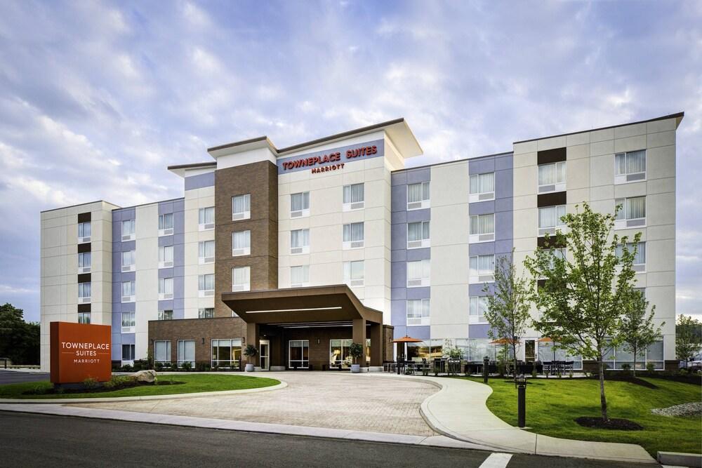 Towneplace Suites By Marriott Detroit Belleville Bagian luar foto