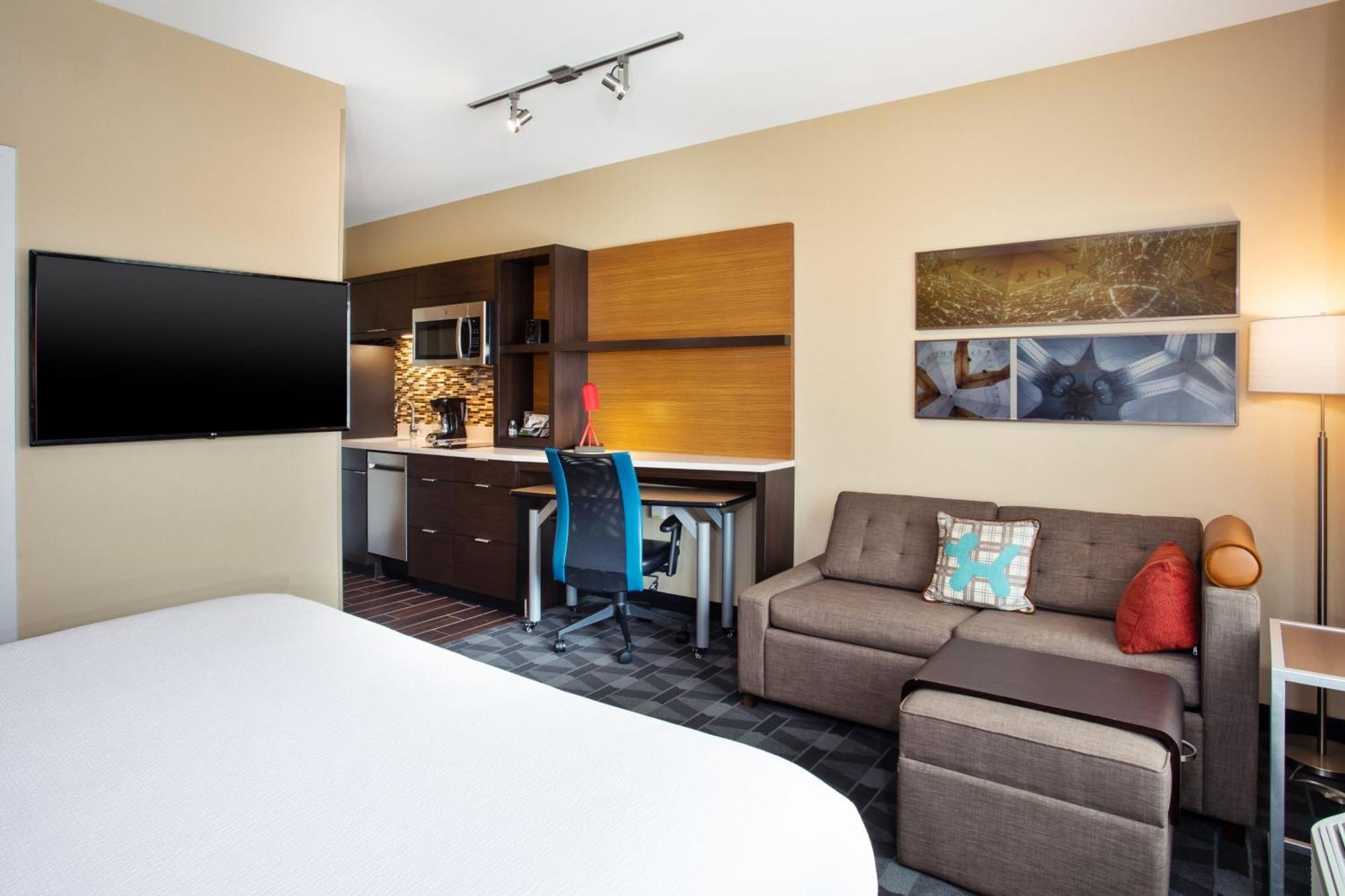 Towneplace Suites By Marriott Detroit Belleville Bagian luar foto
