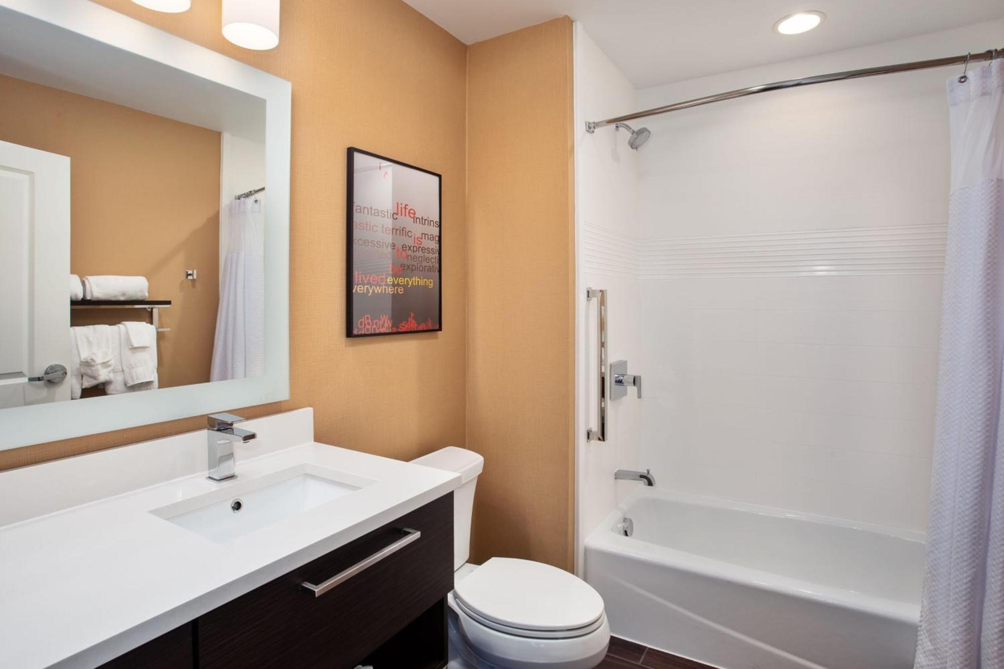 Towneplace Suites By Marriott Detroit Belleville Bagian luar foto